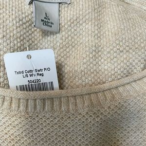 LL Bean. Long sleeve textured shirt. NWT. Large